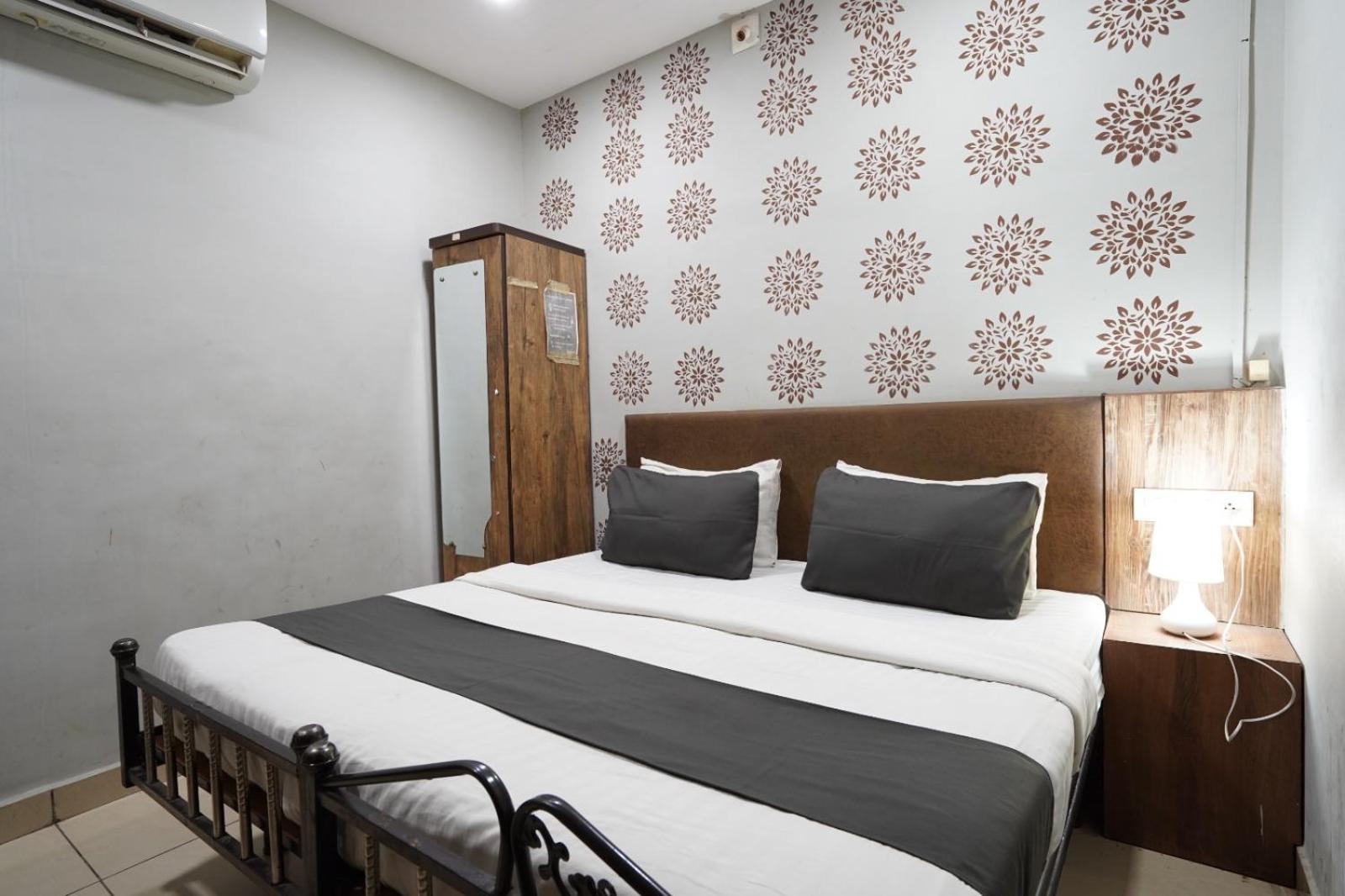 Hotel Sai Inn, Ahmedabad Airport Eksteriør bilde