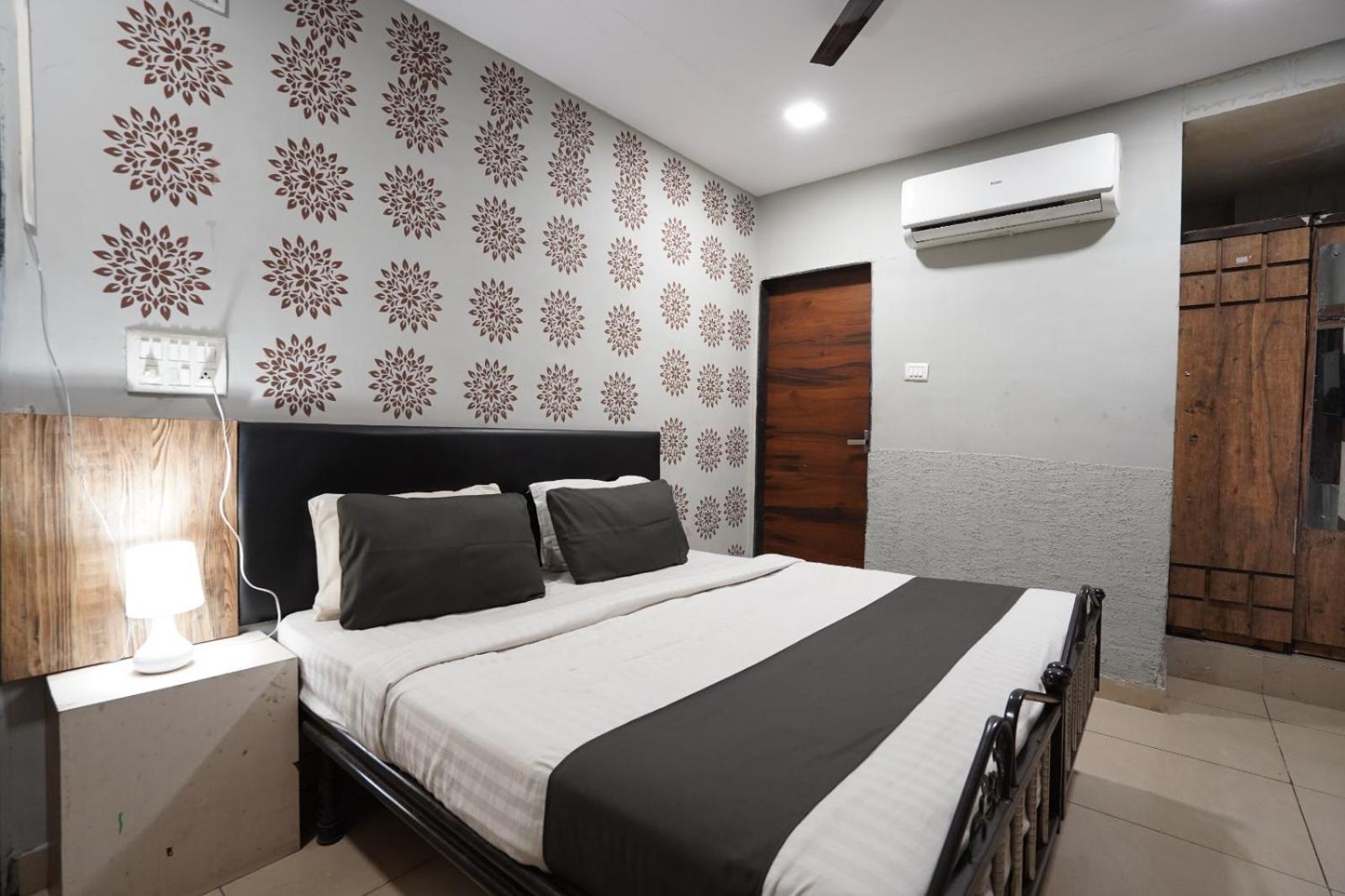 Hotel Sai Inn, Ahmedabad Airport Eksteriør bilde